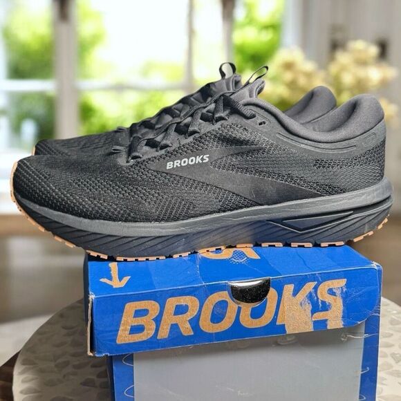 Brooks Revel 7 Supportive Running Shoes Men’s Size 11.5 EU 45.5 Black/Gum Sole N - Picture 4 of 14